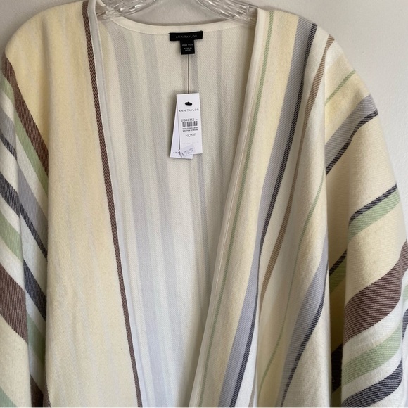 Ann Taylor Cotton Wrap Shawl Neutral Stripes NEW - Picture 4 of 9